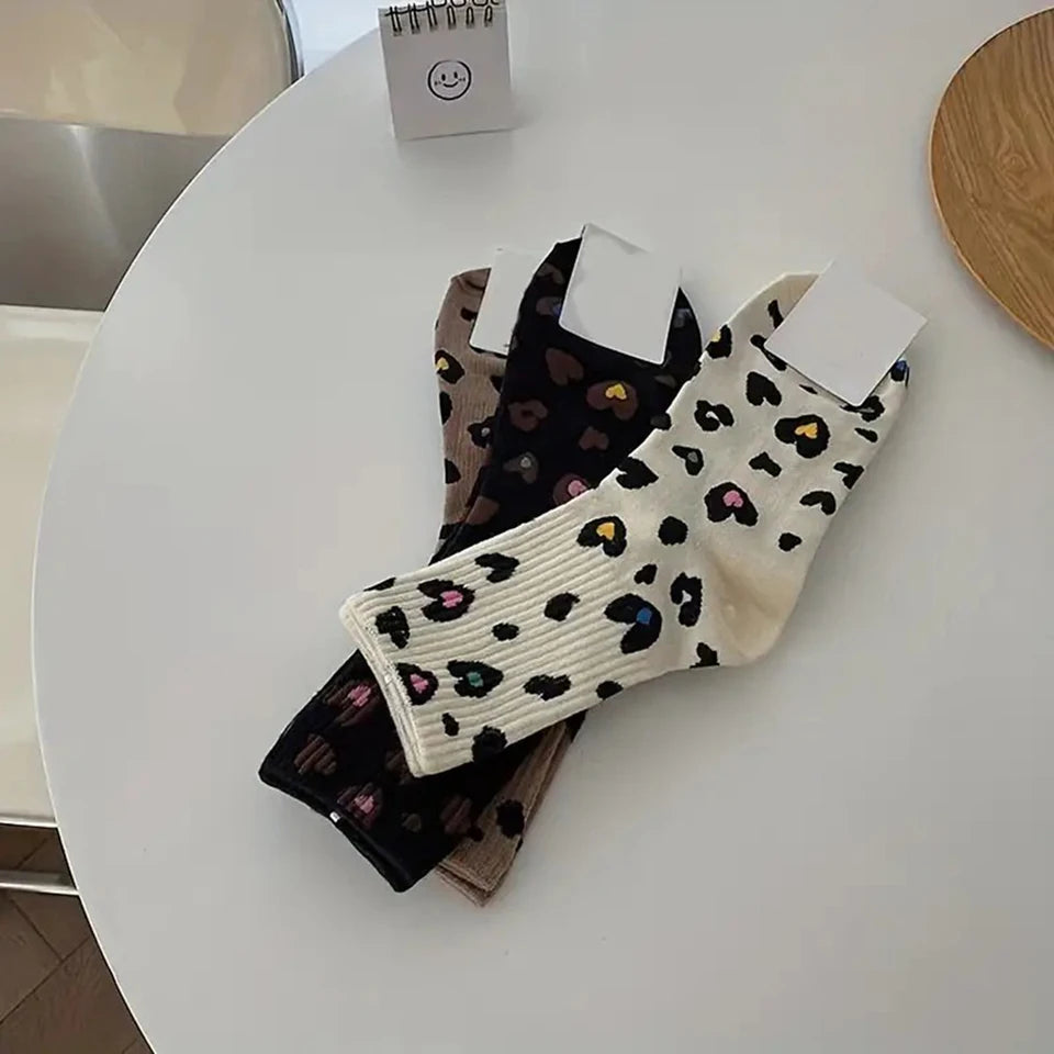 3 Pairs Women Leopard Print Mid Tube Socks Fashionable Cute Long Tube Socks That Soft Comfortable Breathable Casual Socks
