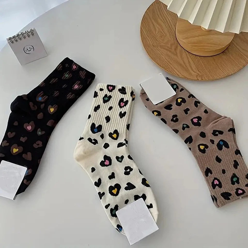 3 Pairs Women Leopard Print Mid Tube Socks Fashionable Cute Long Tube Socks That Soft Comfortable Breathable Casual Socks